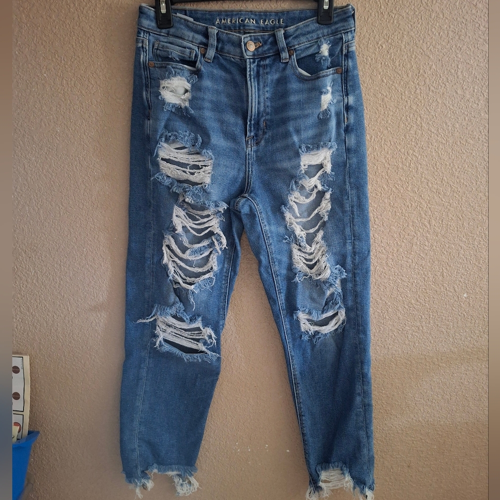 American Eagle Outfitters Women's Blue Distressed Jeans Sz 4 Regular Stretch